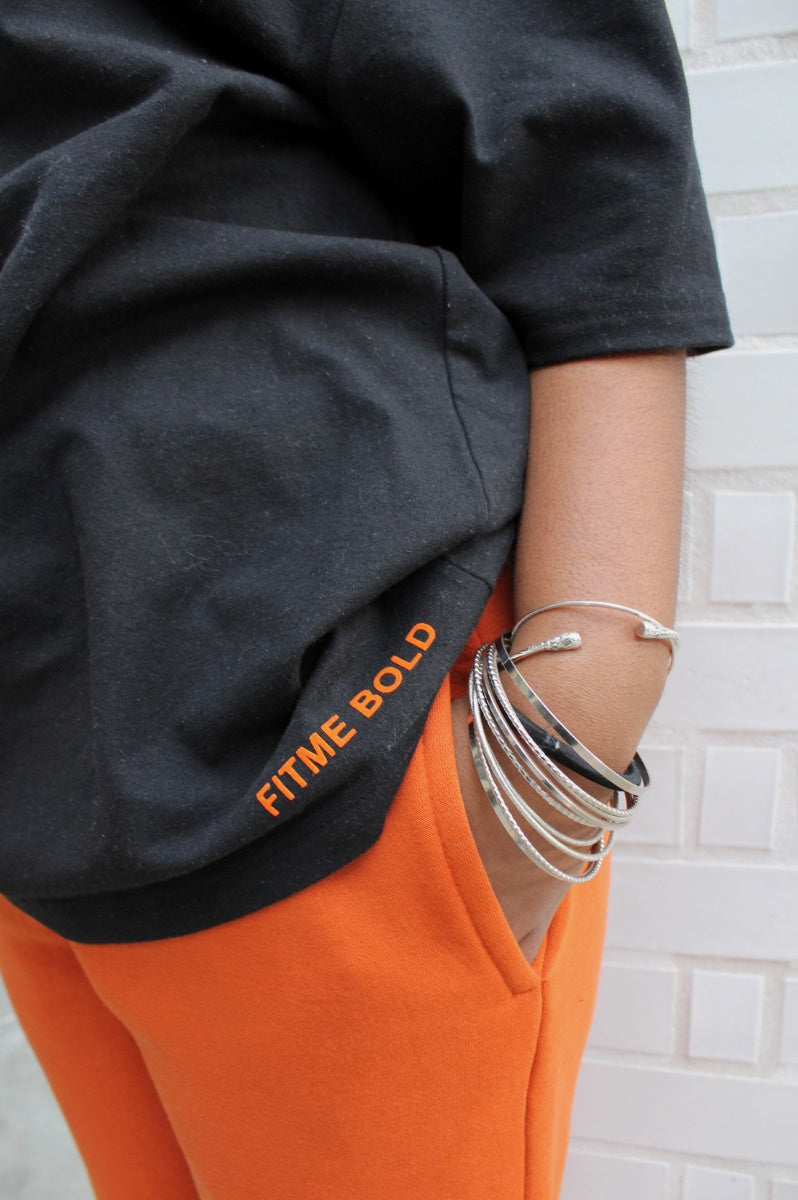 'It's Time' Oversize Women's Black T Shirt - FitMe Clothing