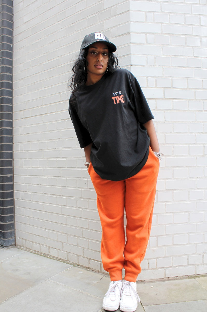 'It's Time' Oversize Women's Black T Shirt - FitMe Clothing