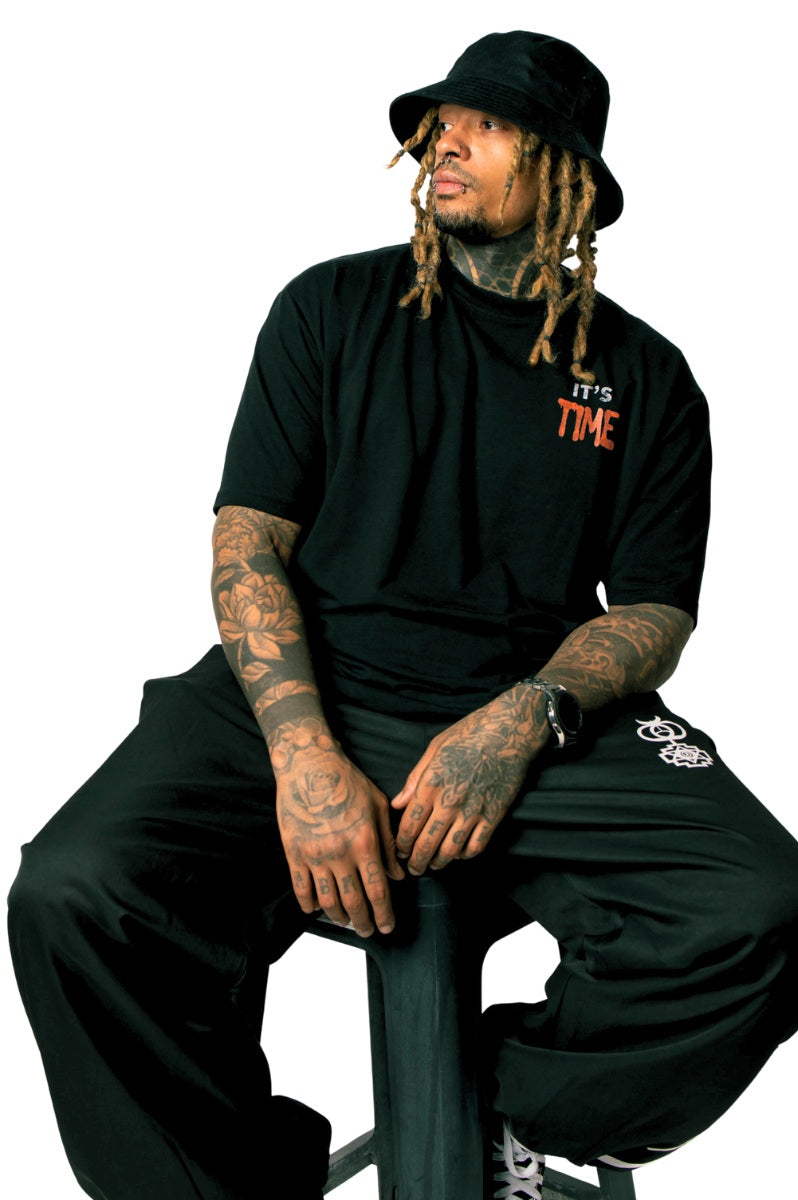 'It's Time' Oversize Men's Black T Shirt